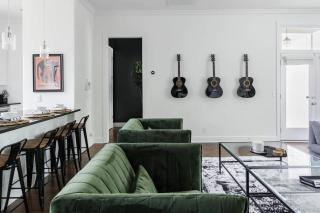 Relax into Urban Chic at a Textured East Nashville - Nashville - 9