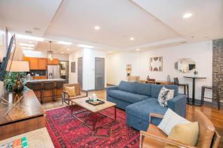 Spacious Penthouse ON the Broadway Strip - Nashville - 4
