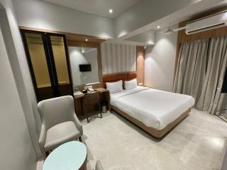 Hotel The West Coast - Vasai - 7