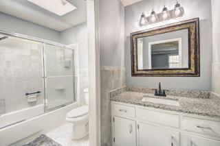 Hideaway Pool Retreat 18 miles from downtown Atlanta - 8