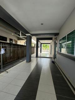Cozy Nest Homestay - Bintulu - 4