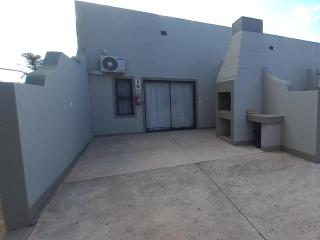 Ombinda Country Lodge - Outjo - 8