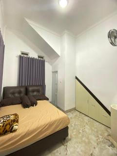 Villa Putih Ciater - 6