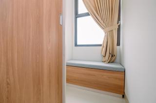 Nice and Elegant 2BR at Transpark Cibubur Apartment By Travelio - Depok - 8
