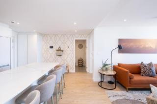 Newlands Peak Luxury Suite - 3