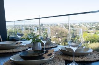 Newlands Peak Luxury Suite - 2