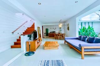 Luxury 2 BR Private Pool Villa ZN101 - Seminyak - 3