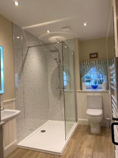 Spacious cottage - walk to Crieff - 1