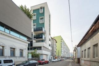 Central 17 Apartment - New Building & Parking - 7