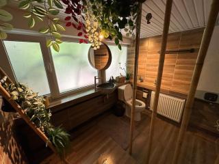 Home and Garden EuroVelo 6 - - 6