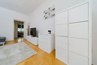 Kordeckiego 75 by Homeprime - Varsovie - 4