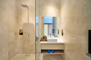 Modern 3 BR Private Pool Villa ZN103 - Legian - 9