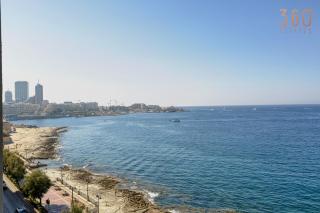 A Beautiful seafront home with balcony & Views by 360 Estates - Sliema - 1