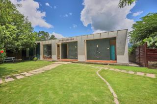 OwlStay Green Villa - 9