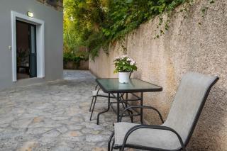 Diamond Corfu Viros Suite - Bastoúnion - 7