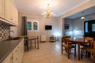 Diamond Corfu Viros Suite - Bastoúnion - 6