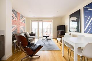 The Call of London 2 Bedroom Flat in Battersea - Londra - 0