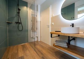 Reetsnacker - Ferienhaus mit Kamin, Sauna und Whirpool für 8 Personen - Pepelow - 2