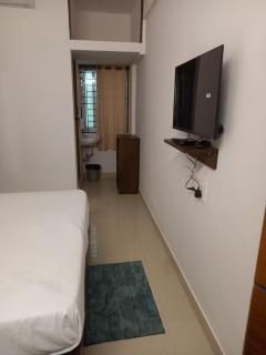 Blissfull Stay Hotel - Whitefield - 7