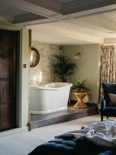 Boys Hall - Willesborough - 3