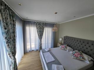 Agora Luxury Villa II - Loutraki - 1