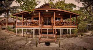 Sunset Surfing Villas Mentawai - 0