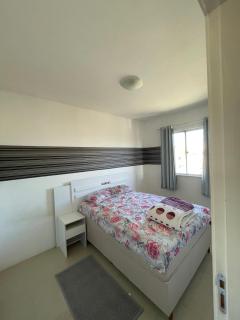 Apartamento de 2 quartos em condomínio com portaria 24h e localização excelente - Vitória da Conquista - 1