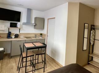 Appart Hotel Gambetta - Lens - 7