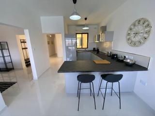 3 bedroom, 2 bath Sliema apt, Amazing views - Sliema - 8