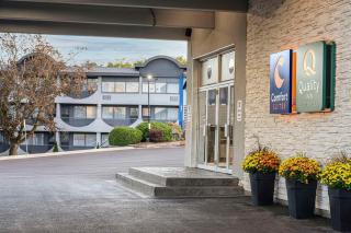 Quality Inn & Conference Centre Kingston Central - Kingston - 0