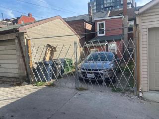 BUDGET Triple Room with En Suite Bathroom 36A - 1