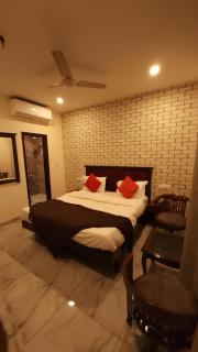 Hotel Cityscape - 9