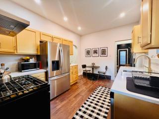 Drifterland Artistic Retreat in Lawrenceville - 6