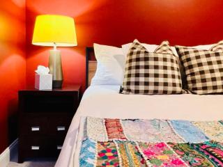 Drifterland Artistic Retreat in Lawrenceville - Pittsburgh - 3