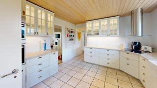 Charmerende 4BR Feriehus med Pool og Have - 2