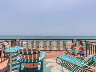 Book Now Your Private Beachfront Patio Awaits - Myrtle Beach - 9