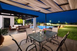 Elysian Villa - 9