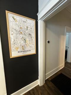 Cottage, Parking, MTSU, downtown Murfreesboro - 1