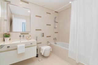 Beach Vista 2 - Beachfront Stunning - Full Sea Views - Dubai - 6
