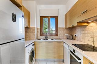 Aphrodite Hills Pool view 2 bed flat BF12 - 6