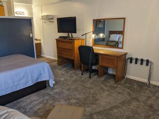 The Oakwood Inn - Sterling - 1