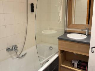 Appartement 3ch · 70m² · Ski aux pieds · Piscine · Animaux admis - FR-1-181-2816 - 1