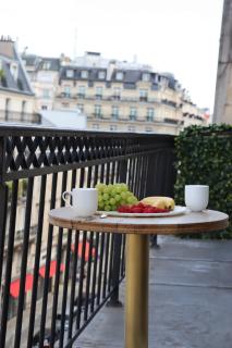 Luxueux Appartement avec balcon, Champs Élysées - París - 3