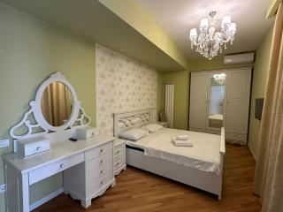 Park Azure Cosy Apartment - Baku - 5