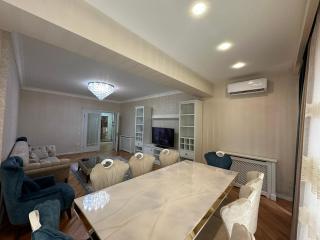 Park Azure Cosy Apartment - Baku - 8