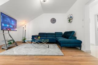 Lit Living Deluxe Apartments Wörth - Parking - Box Spring - BBQ - Balcony - 6