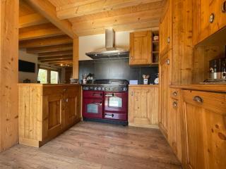 Chalet Savoyard avec Jardin, Poêle à Bois et WIFI - FR-1-624-11 - 1