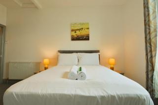 Winchester two bedroom property in Brislington - Bristol - 3