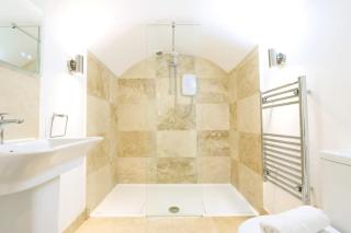 Spacious Boutique Apartment Clifton King Size Bed - Bristol - 0