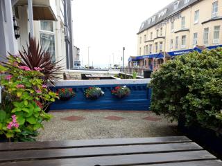 Phoenix Guest House - Blackpool - 2